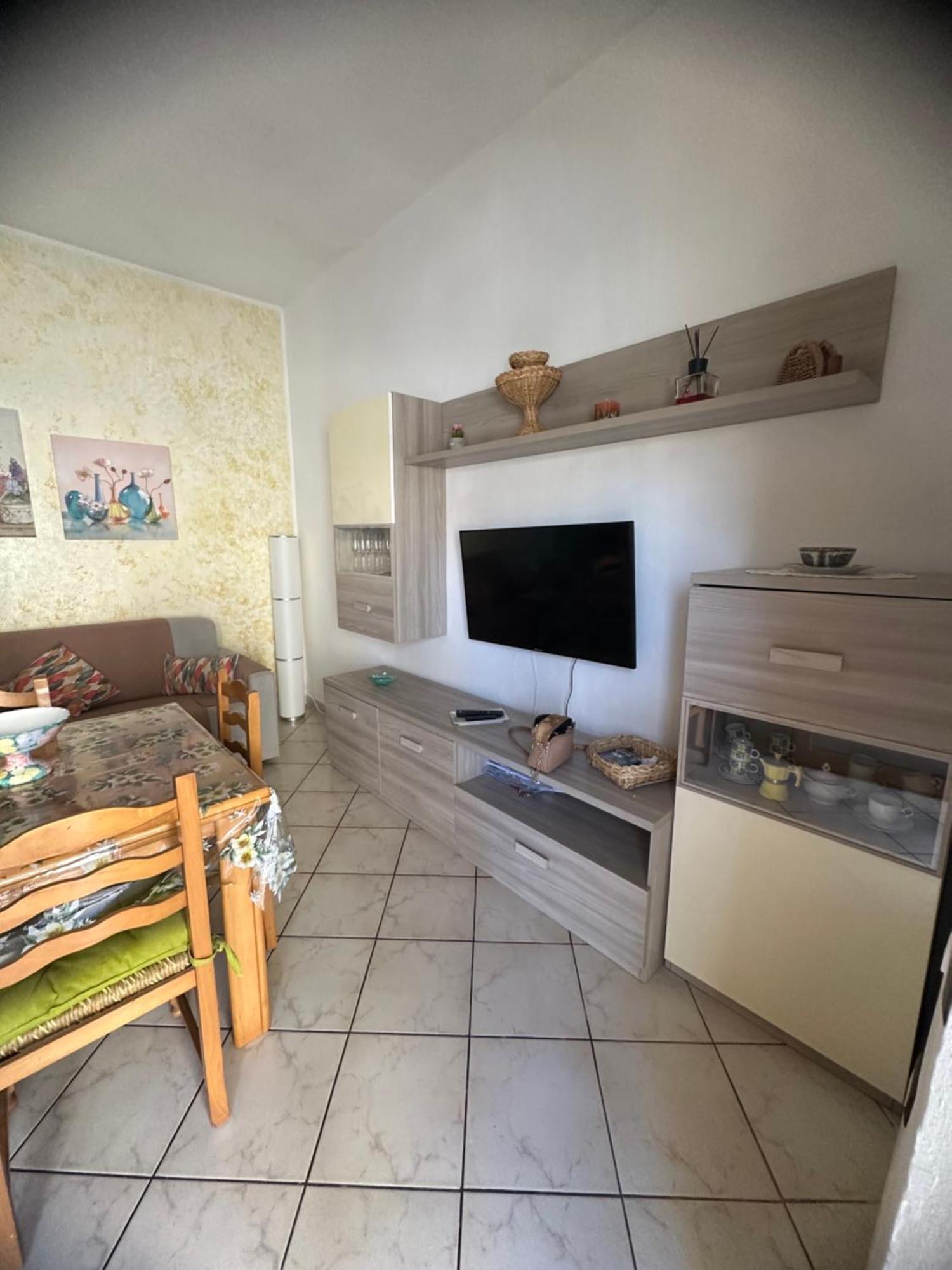La Casa Di Nonna Ottorina Lägenhet Venturina Terme Exteriör bild