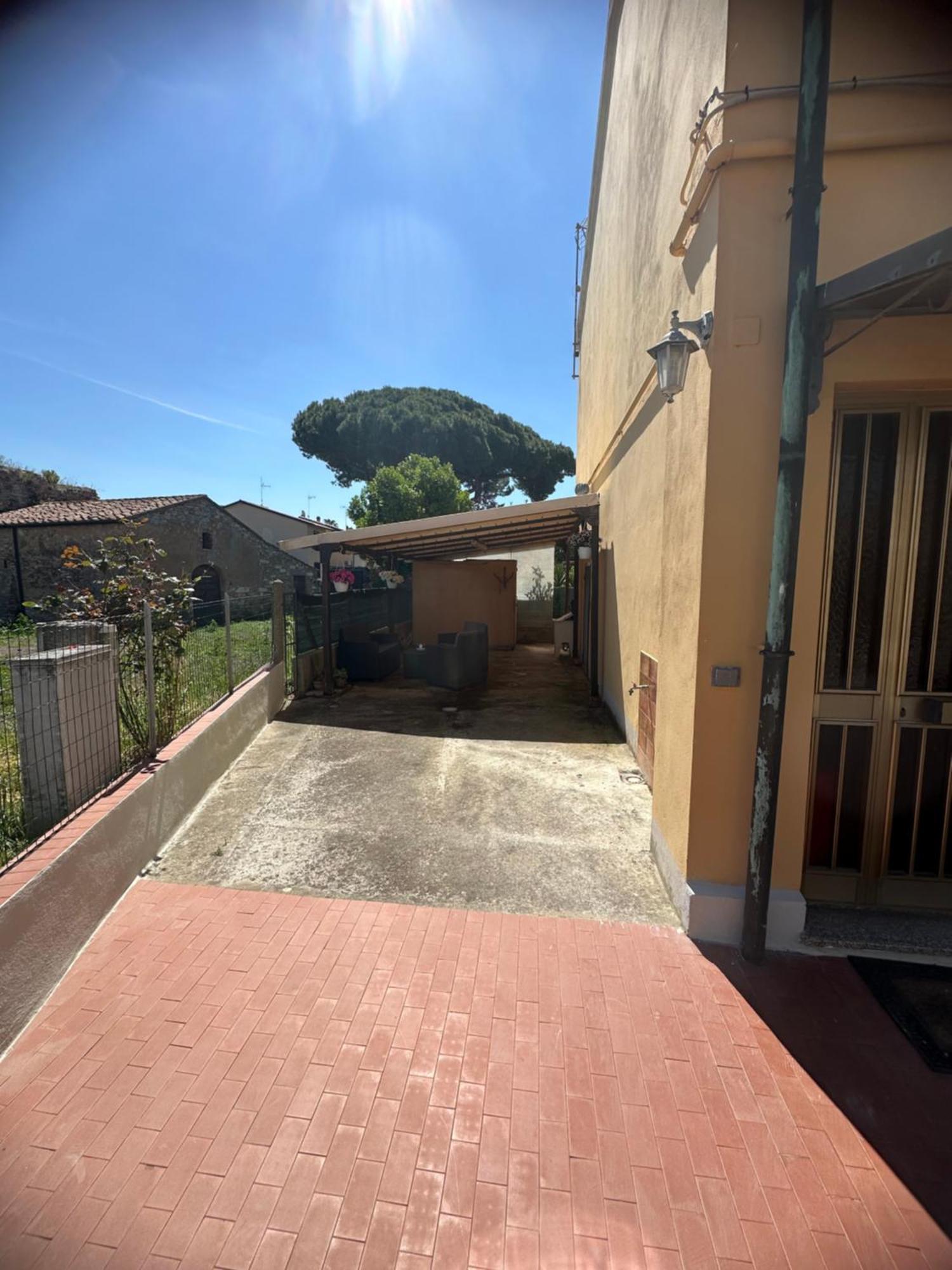La Casa Di Nonna Ottorina Lägenhet Venturina Terme Exteriör bild